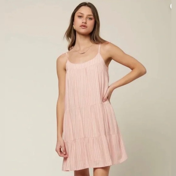 O'Neill Dresses & Skirts - HOST PICK🎉O’Neill Summer Adjustable Spaghetti Strap NWT Peach Color w/Stripes